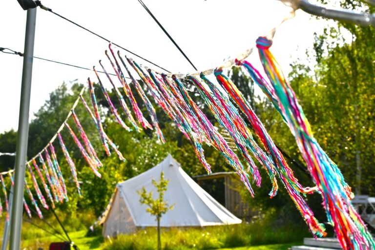 festival decor lez be mindful wellness weekender sized 768x512